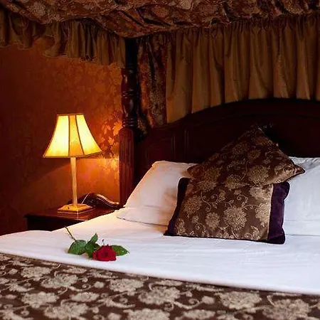Hotel Westenra Arms 3*