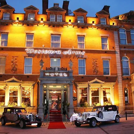 Westenra Arms فندق
