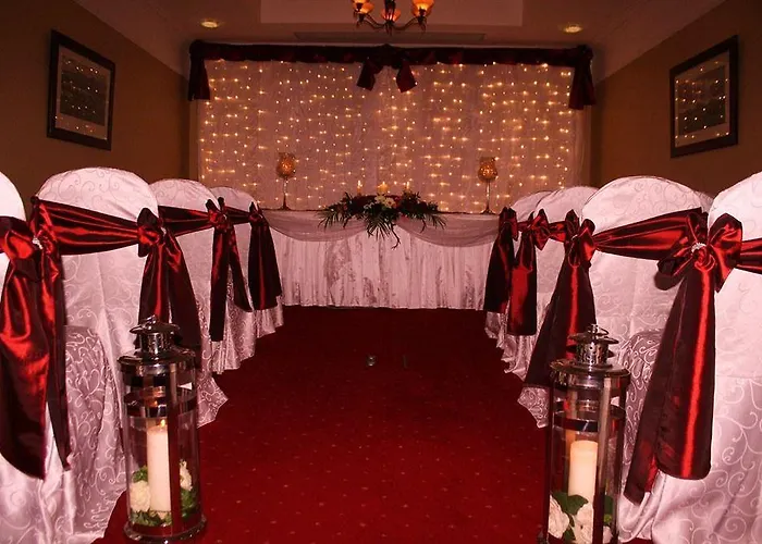 Westenra Arms Hotel 3*