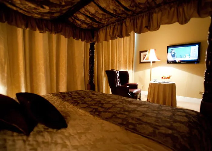 维斯特纳阿姆斯酒店 酒店 莫纳汉